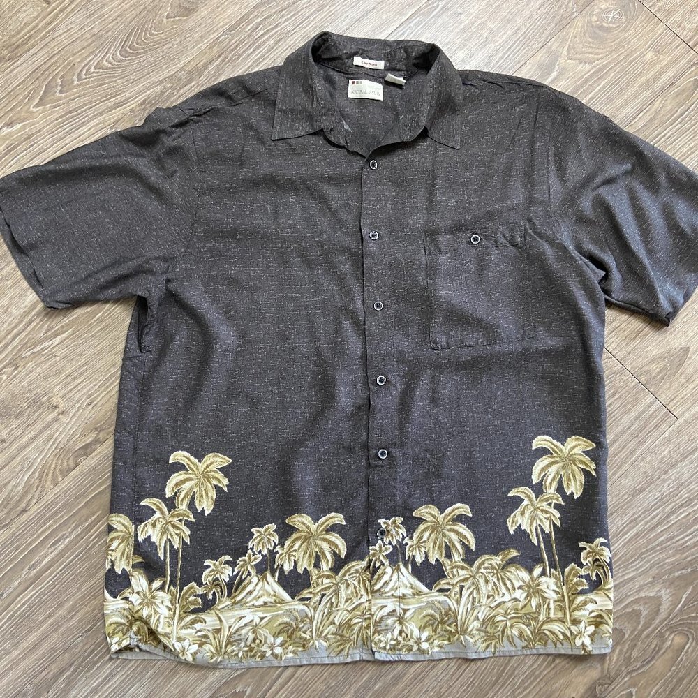 Natural Issue 100% Rayon Hawaiian Palms print Shirt Sz L